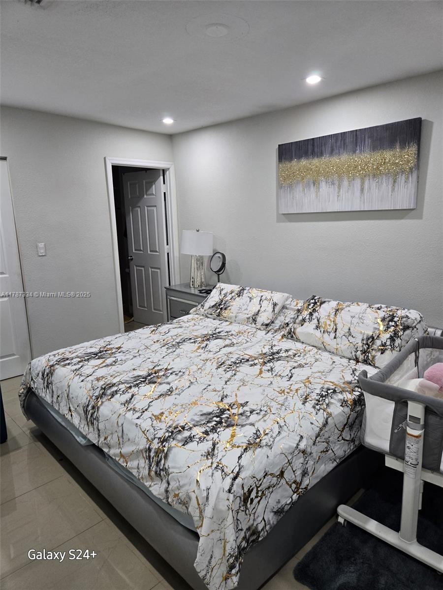 OVERBROOK SHORES - Residential