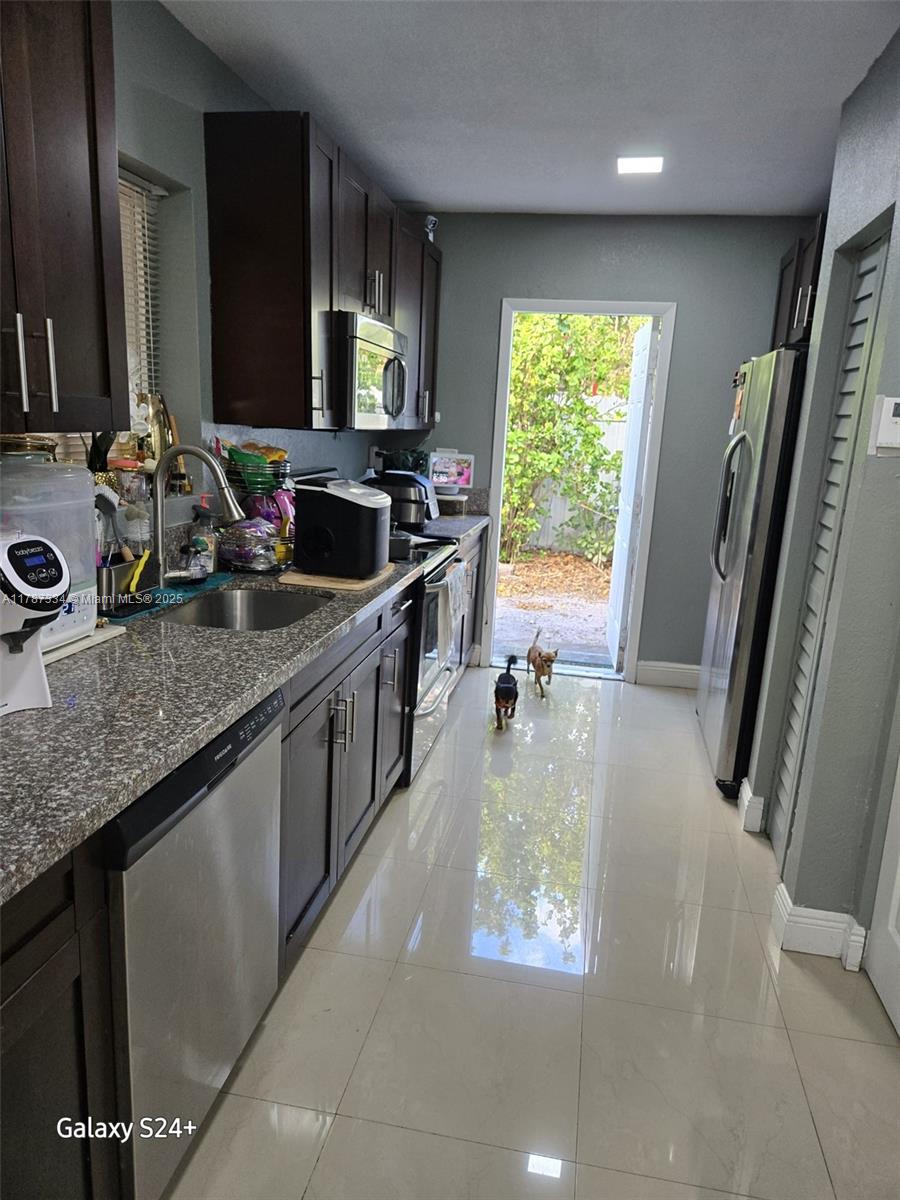 OVERBROOK SHORES - Residential