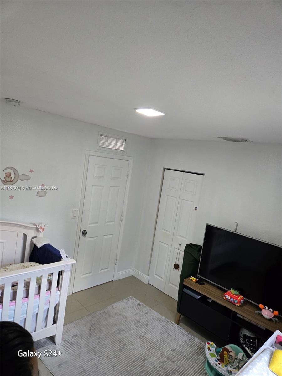 OVERBROOK SHORES - Residential