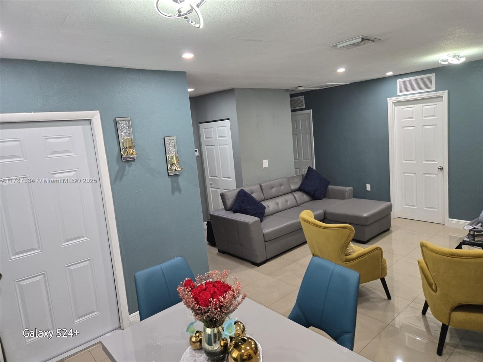 OVERBROOK SHORES - Residential