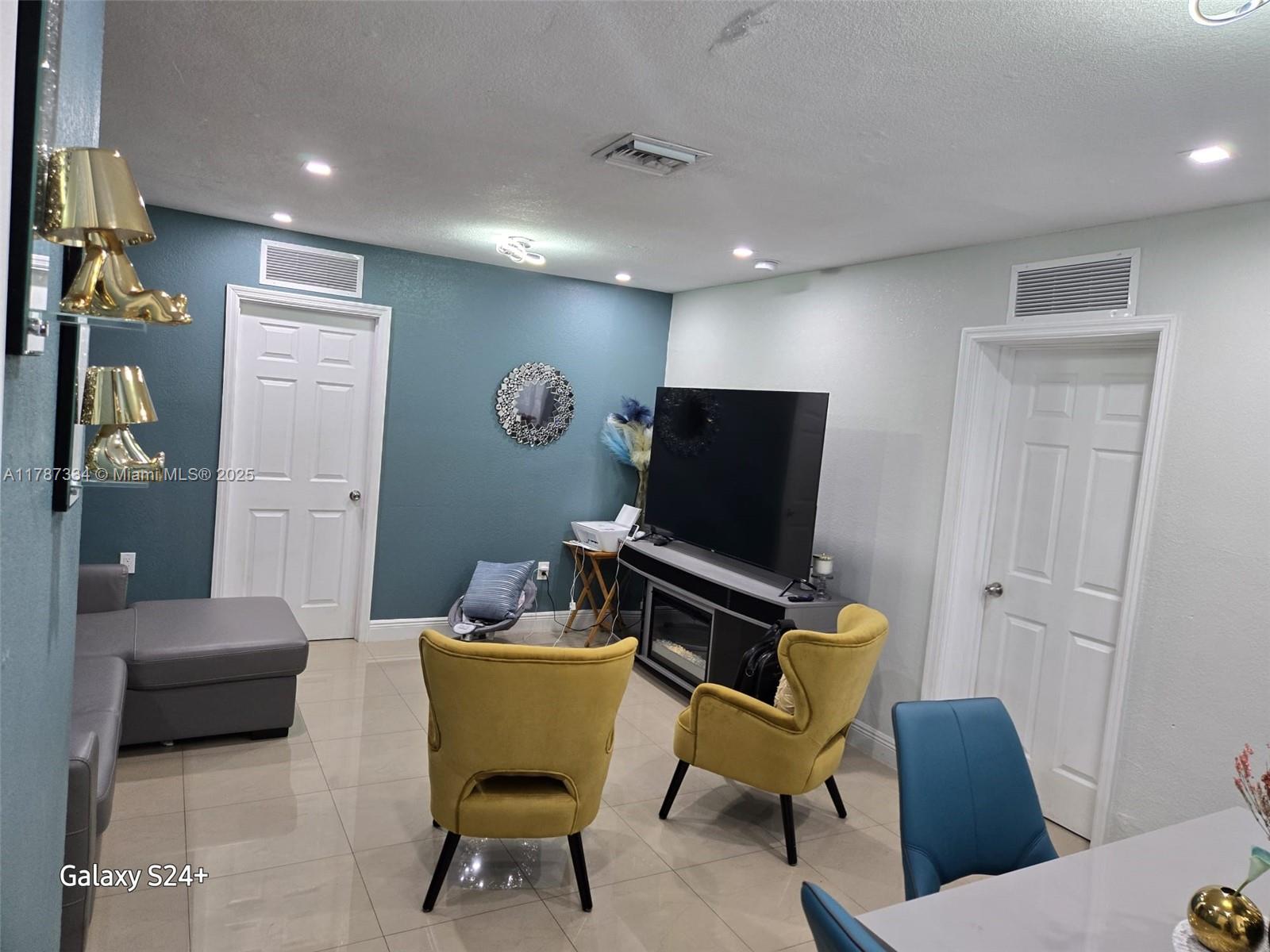 OVERBROOK SHORES - Residential