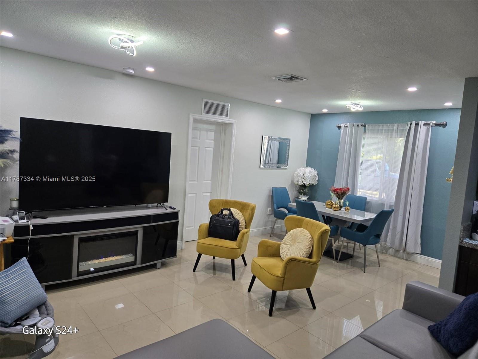 OVERBROOK SHORES - Residential
