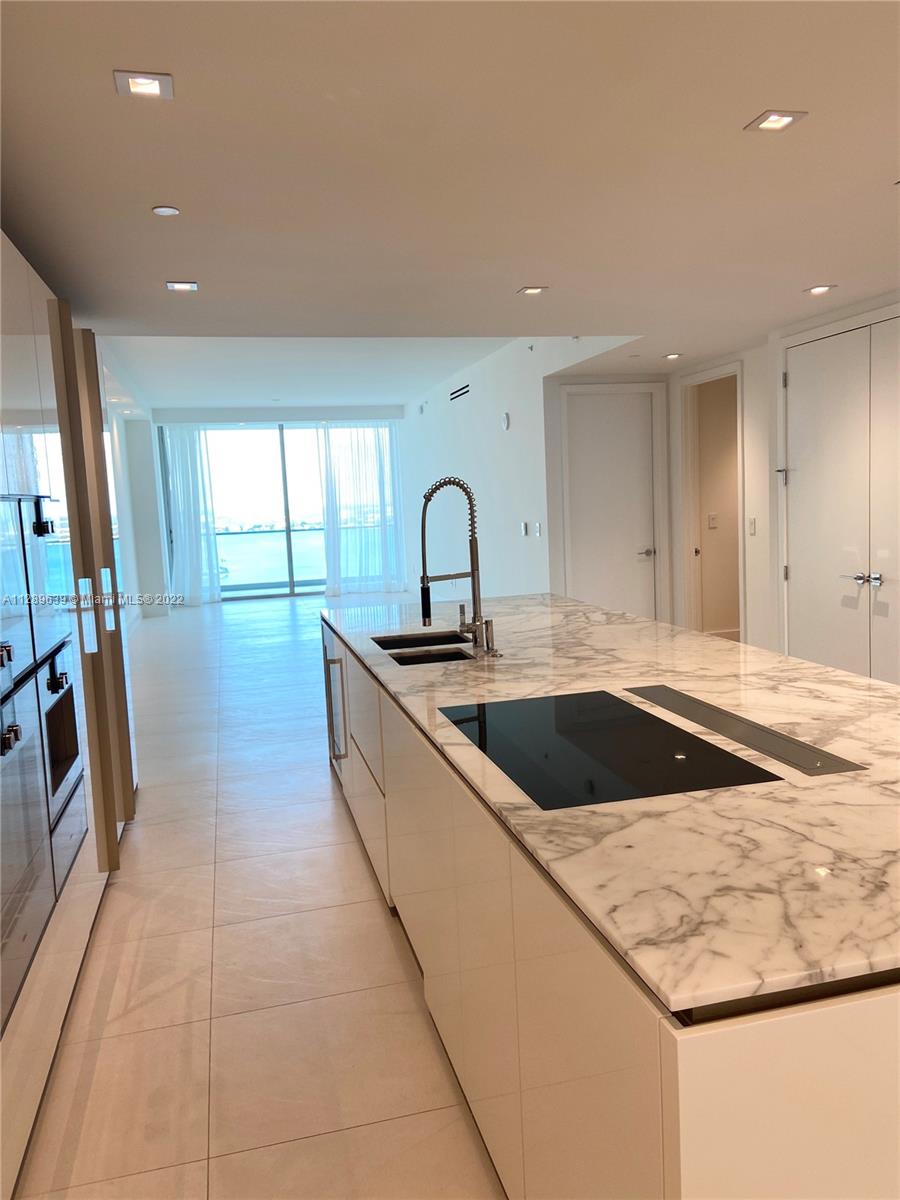 OCEANA BAL HARBOUR CONDO - Residential