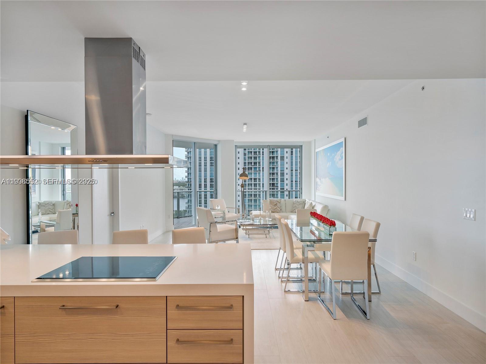 MARINA PALMS RESIDENCES N - Residential