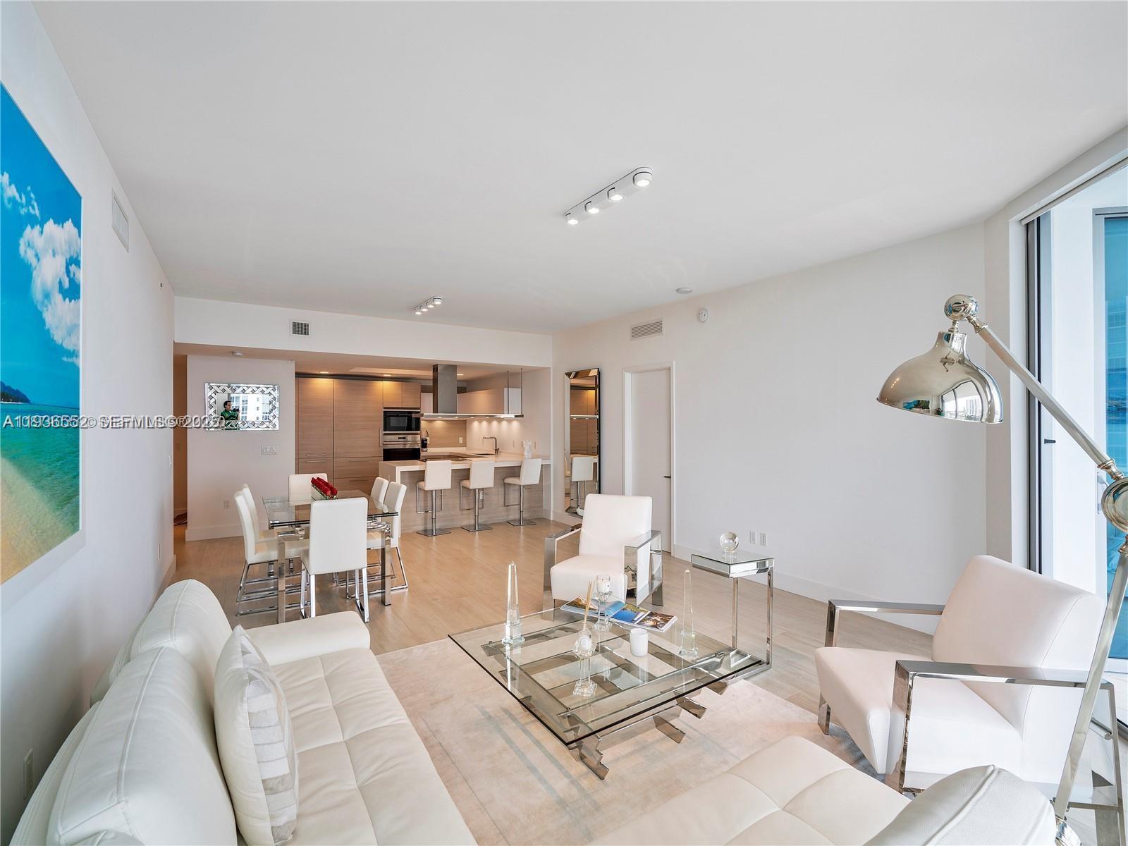 MARINA PALMS RESIDENCES N - Residential