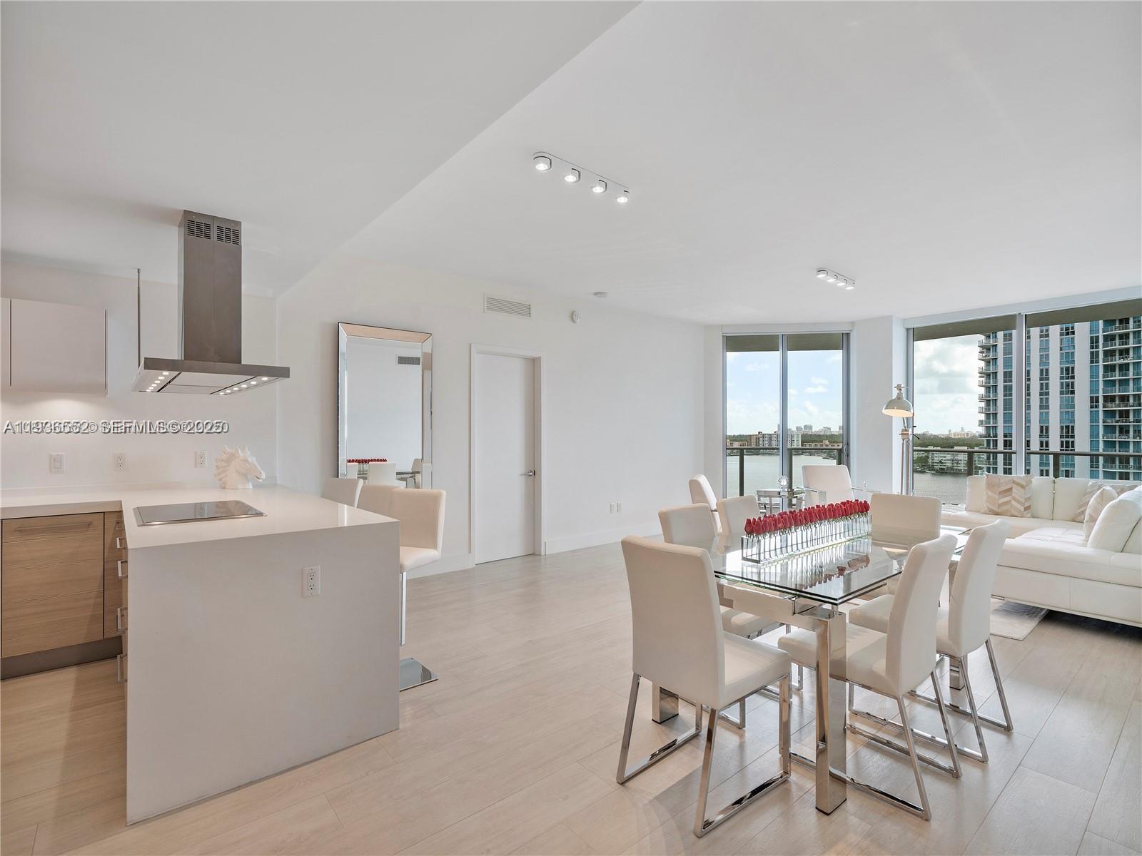 MARINA PALMS RESIDENCES N - Residential