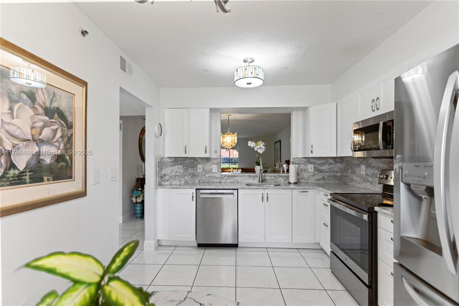 Coral Lakes - Residential Lease