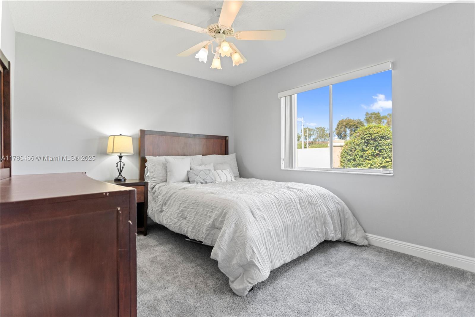 Coral Lakes - Residential Lease