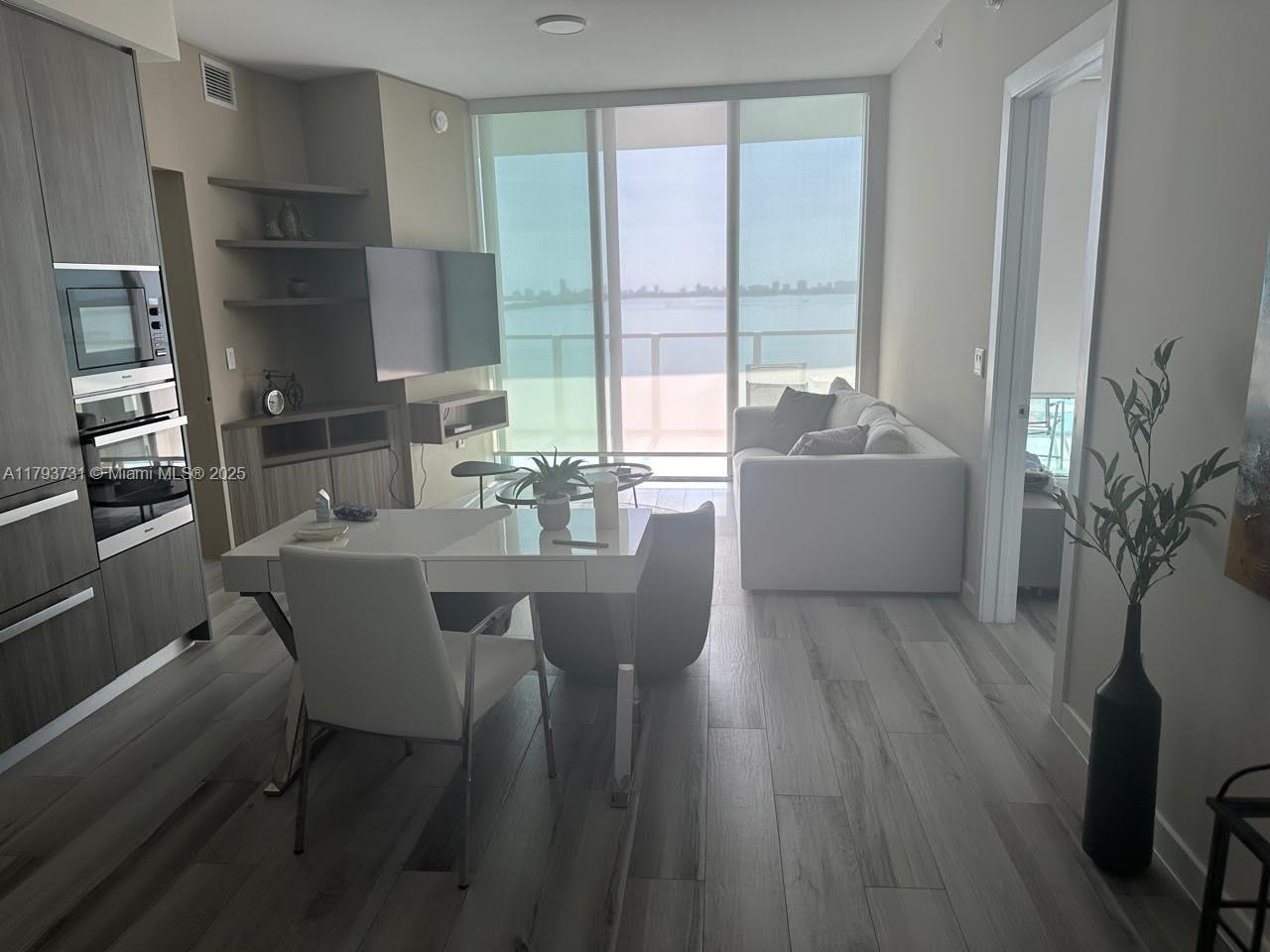 2900 Ne 7th Ave 1205, Miami, Broward County, Florida - 2 Bedrooms  
3 Bathrooms - 