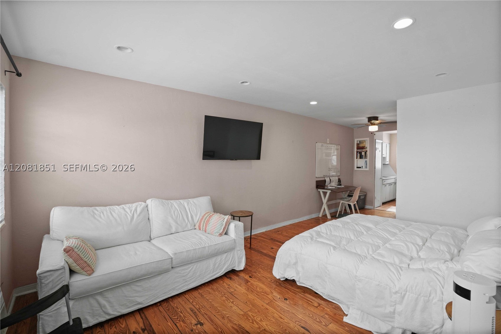 200 76th St 56, Miami Beach FL 33141
