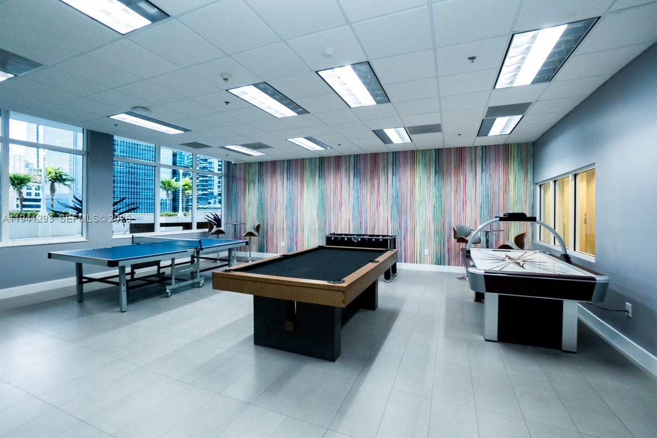 THE CLUB AT BRICKELL BAY - Residential