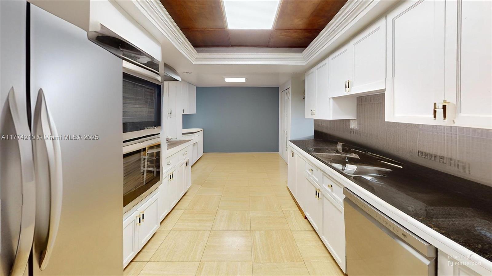 CRICKET CLUB CONDO - Residential Lease