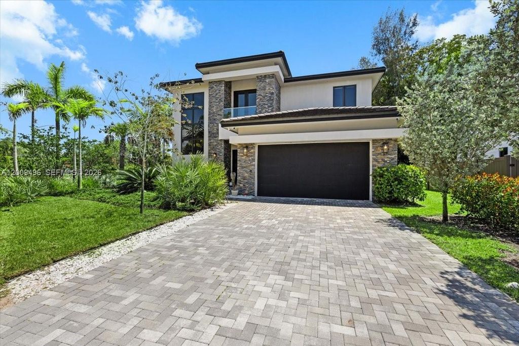 Photo of 12120 Rhino Oaks Dr #0, Davie, FL 33325 (MLS # A12009496)