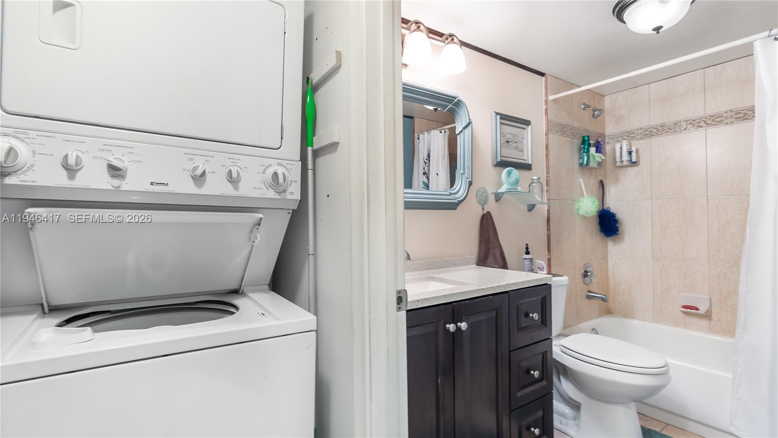 CAMBRIDGE AT CENTURY VILL - Residential