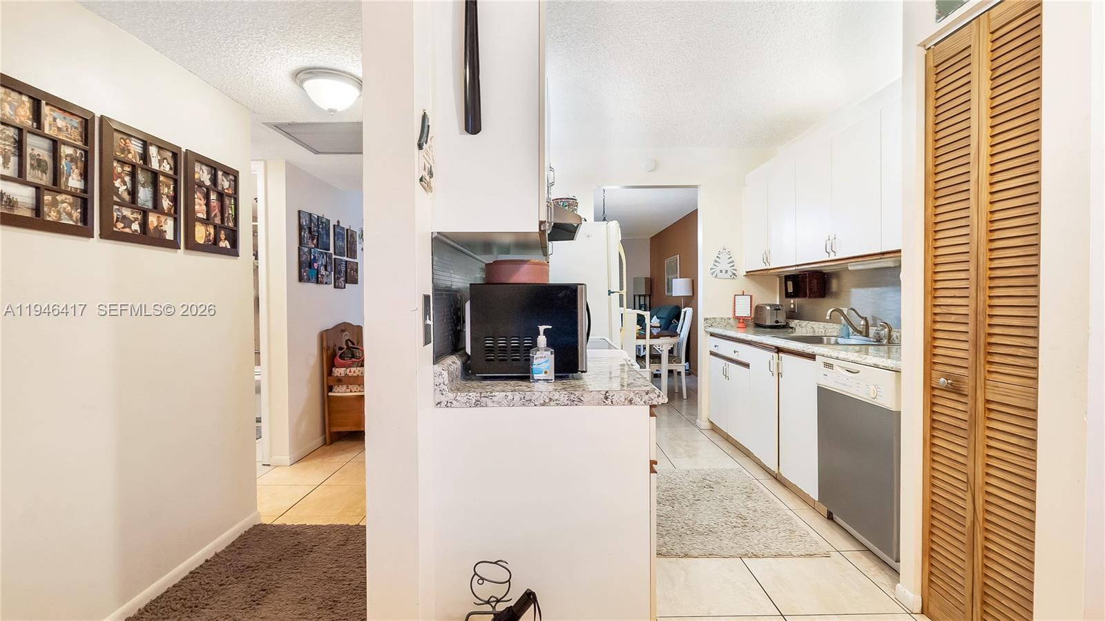 CAMBRIDGE AT CENTURY VILL - Residential