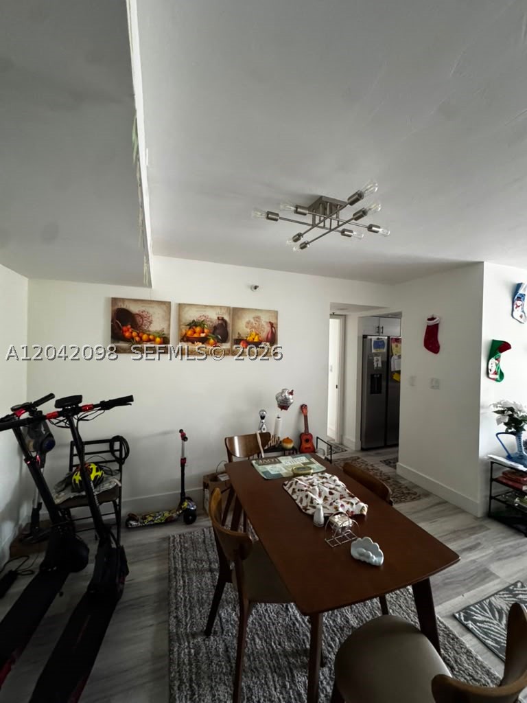210 174th St M11