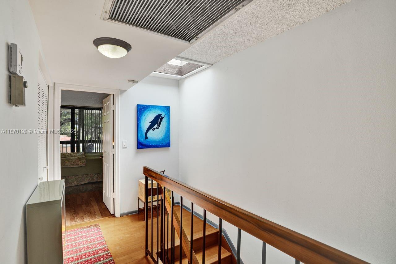 TOWNHOUSES OF THE CALIF - Residential