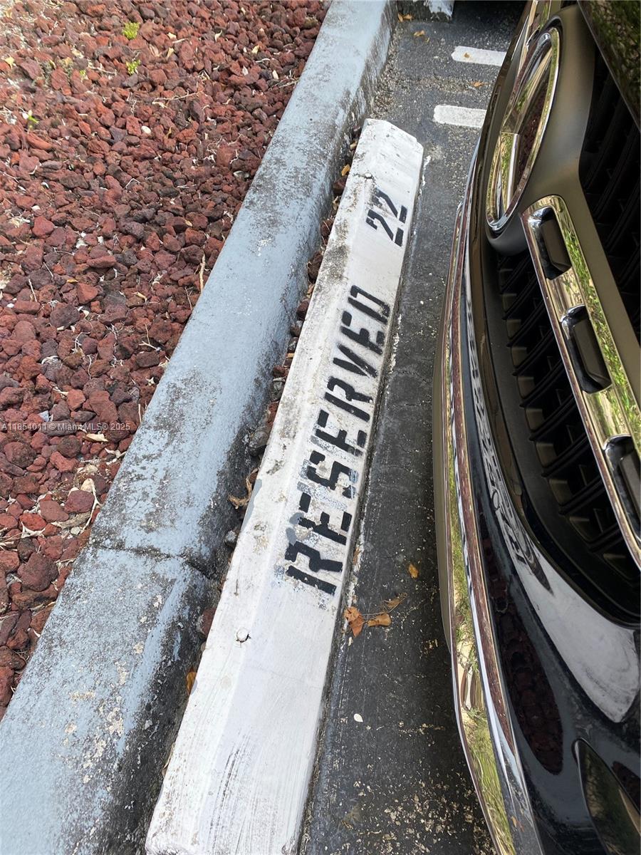 BRAVURA I CONDO - Residential