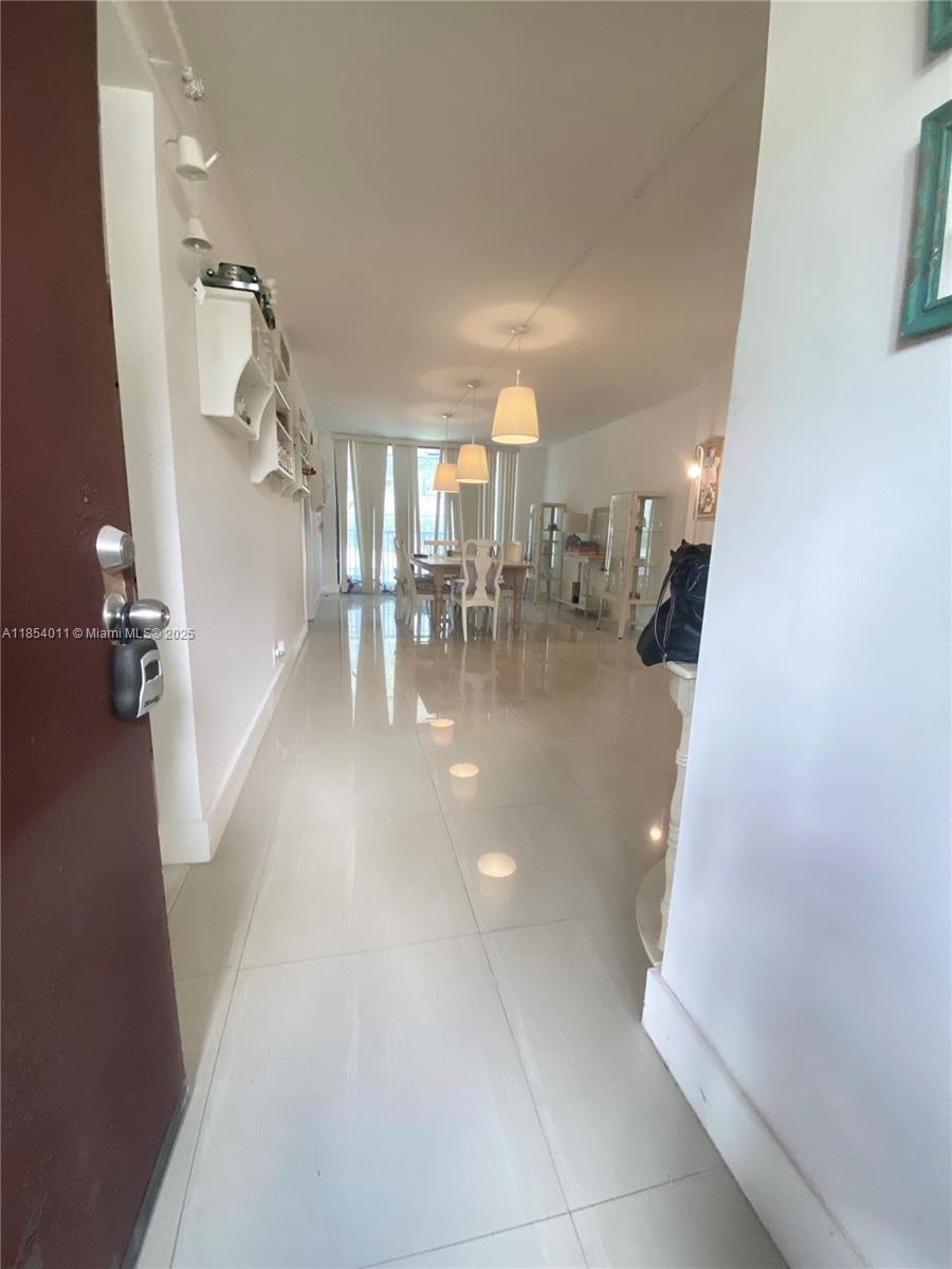 BRAVURA I CONDO - Residential