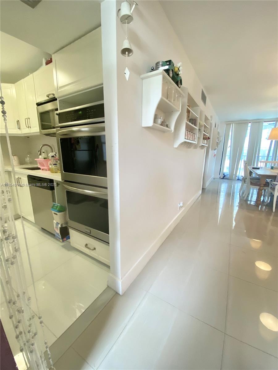 BRAVURA I CONDO - Residential