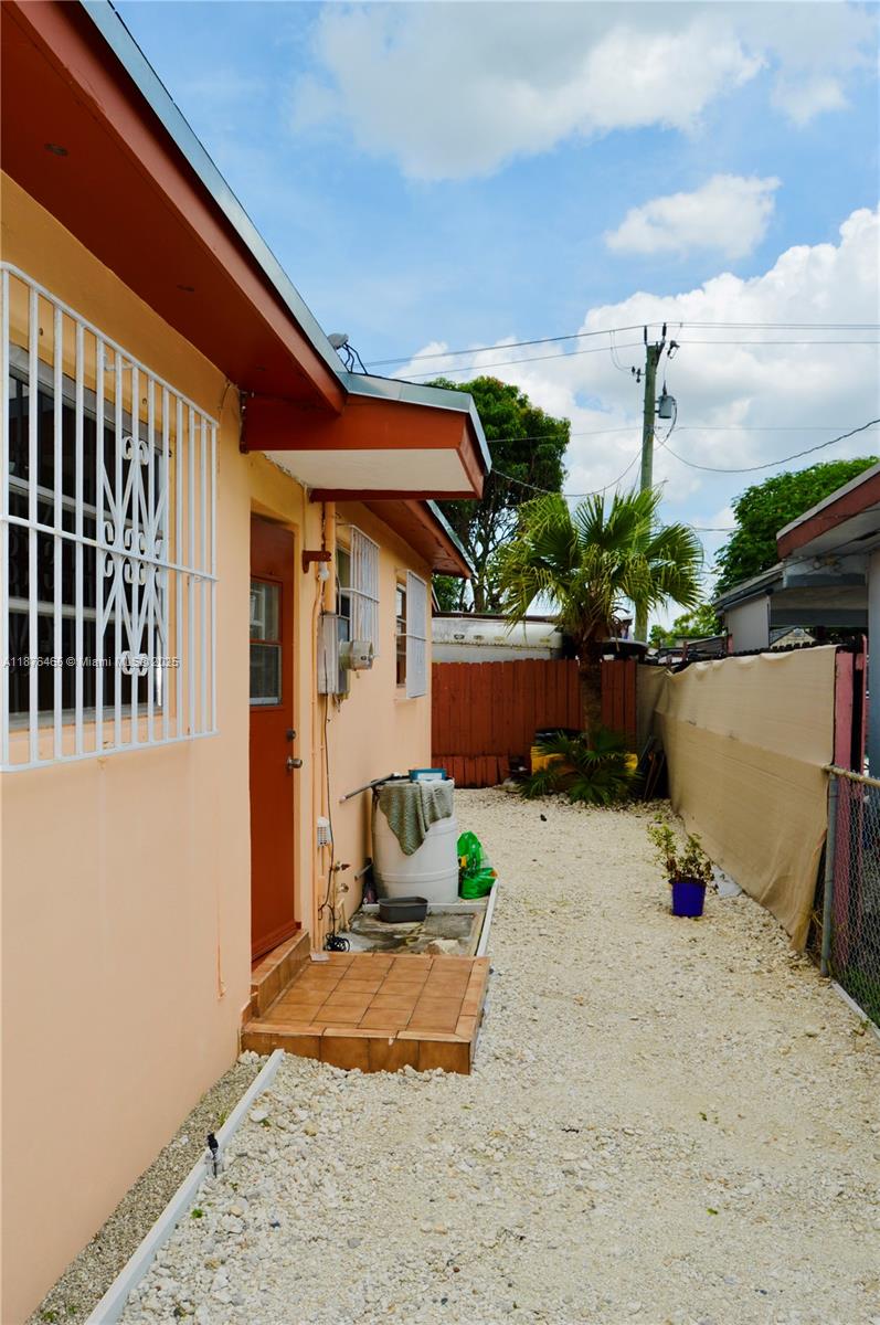 HIALEAH 14TH ADDN - Residential