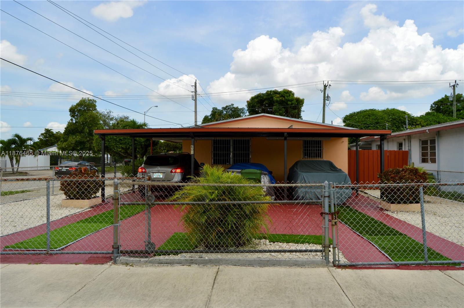 HIALEAH 14TH ADDN - Residential