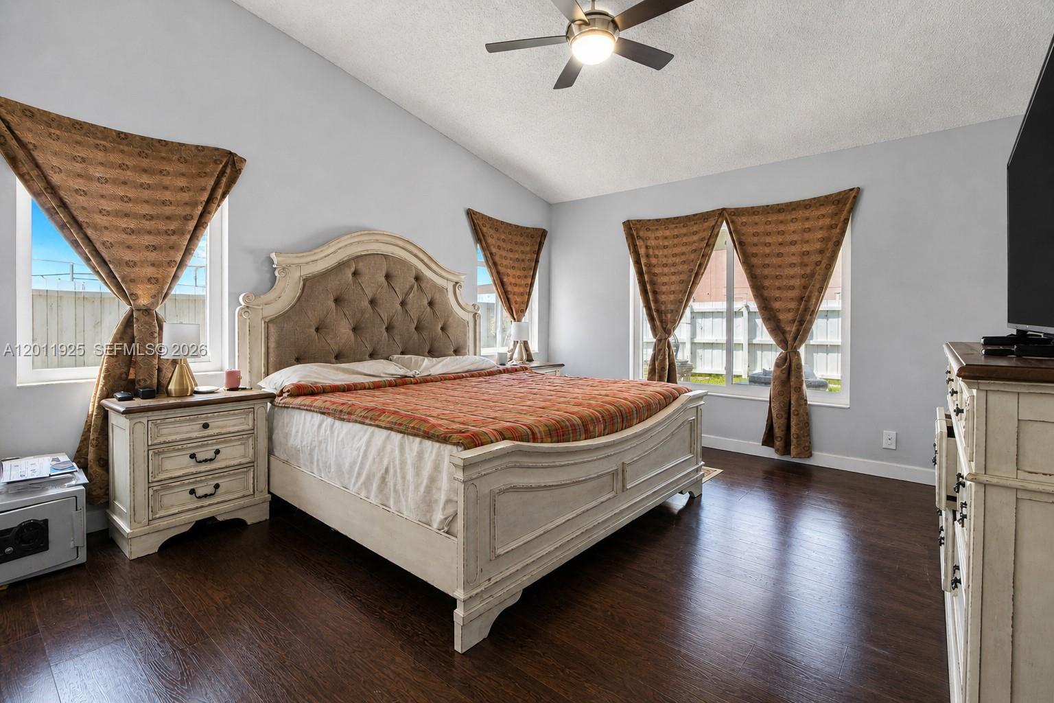 SILVER LAKES PHASE II REP - Residential