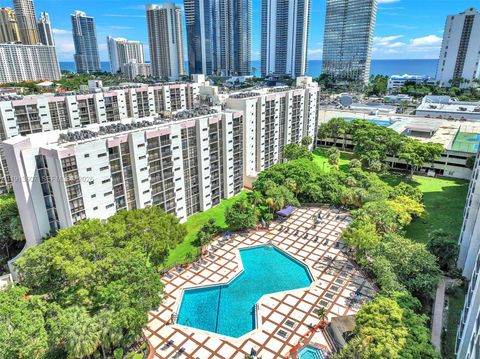 17021 N Bay Rd 105 Sunny Isles Beach FL 33160