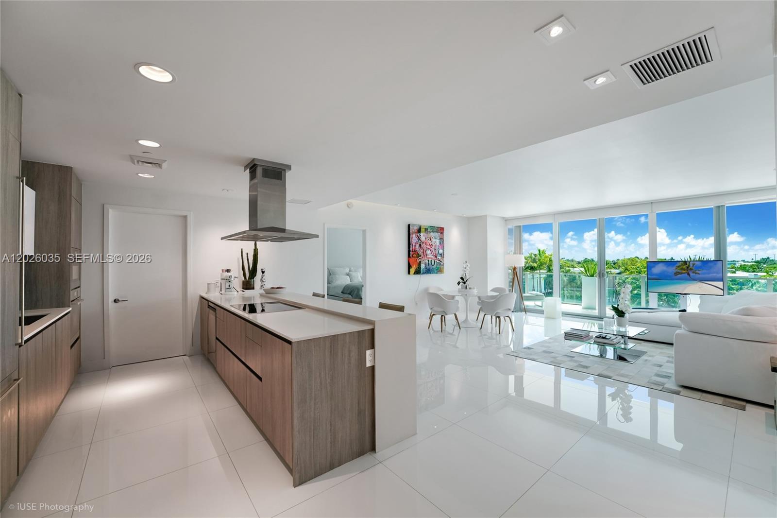 OCEANA KEY BISCAYNE CONDO - Residential