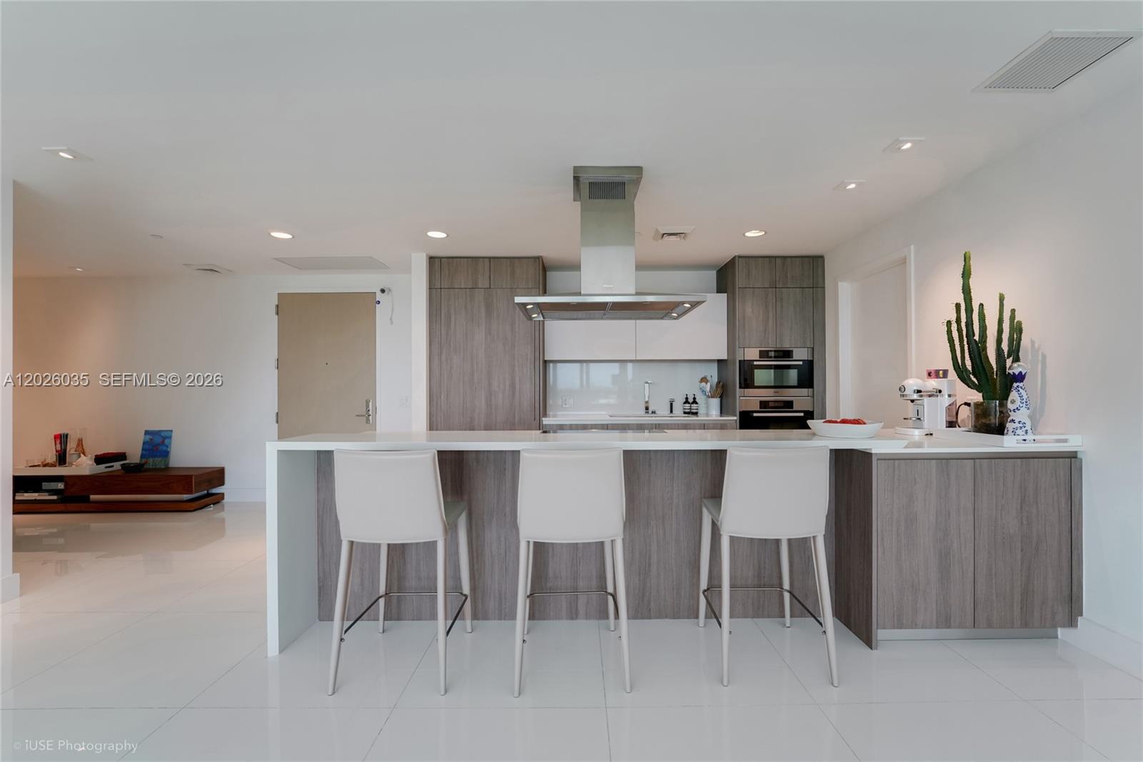 OCEANA KEY BISCAYNE CONDO - Residential