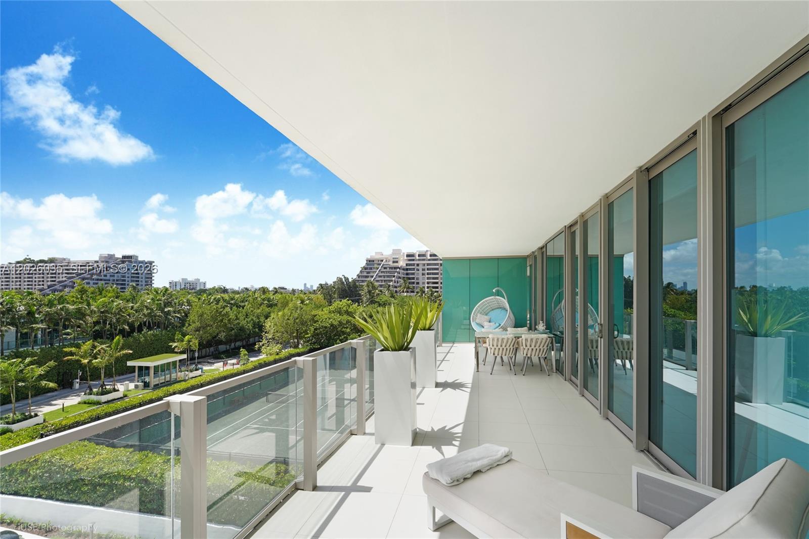 OCEANA KEY BISCAYNE CONDO - Residential