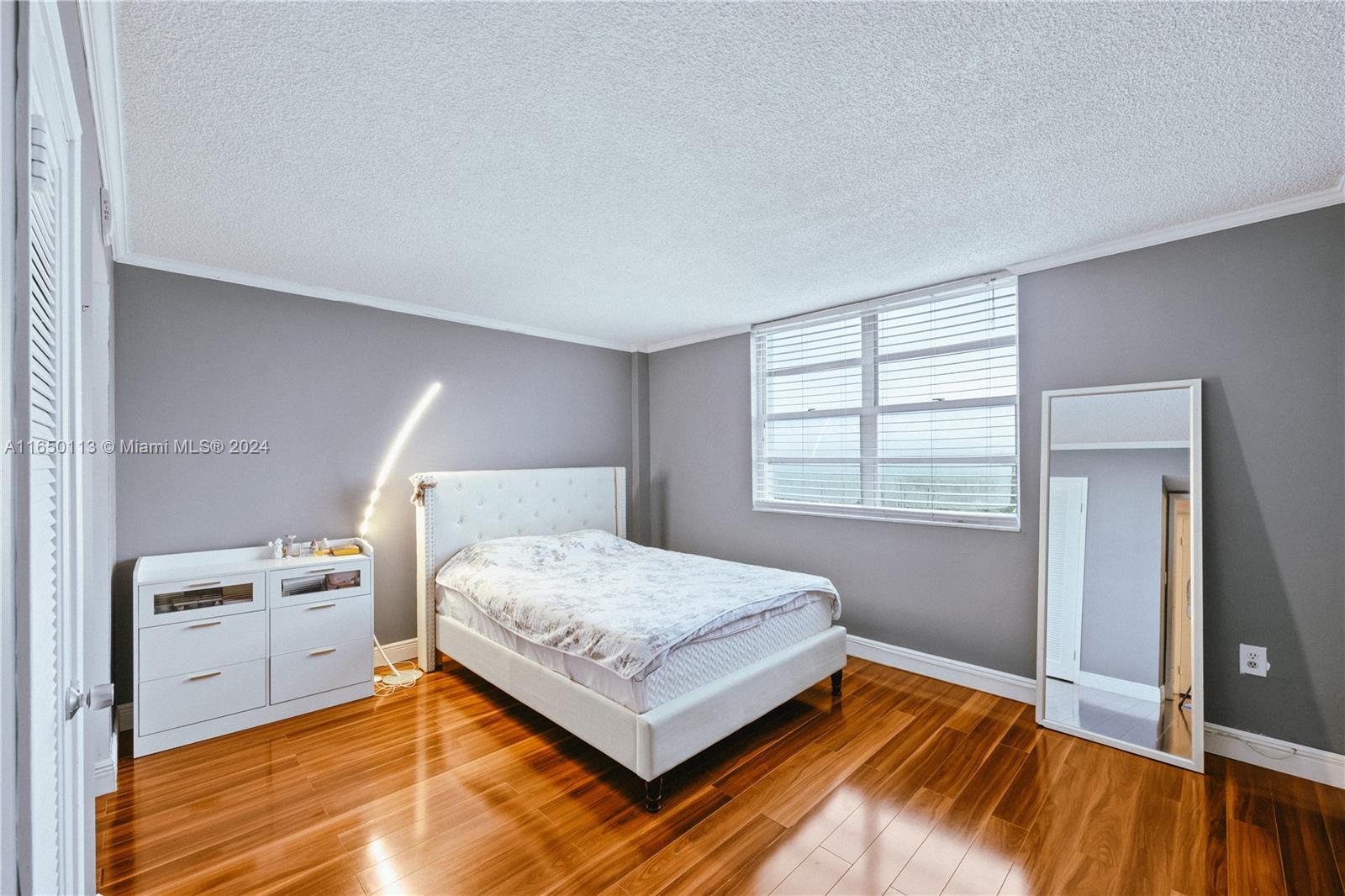 STRATFORD HOUSE CONDO - Residential