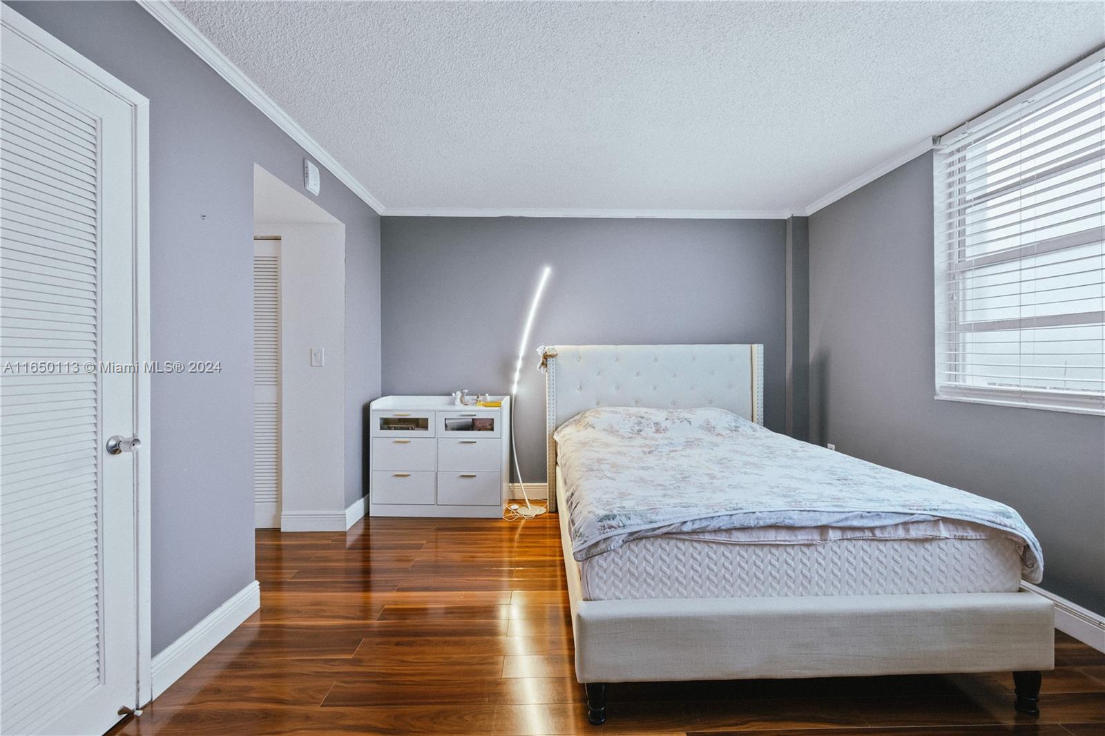 STRATFORD HOUSE CONDO - Residential
