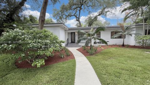 Photo of 1414 Messina Ave, Coral Gables, FL 33134 (MLS # A12027745)