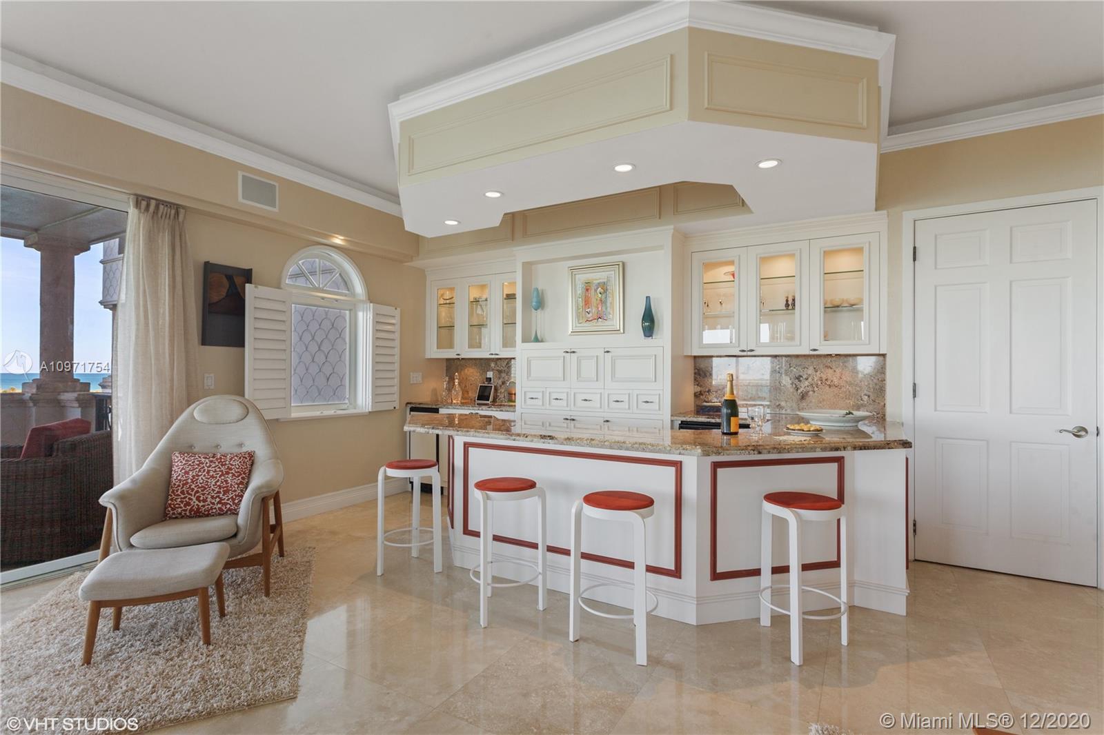 OCEANSIDE @ FISHER ISL CO - Residential