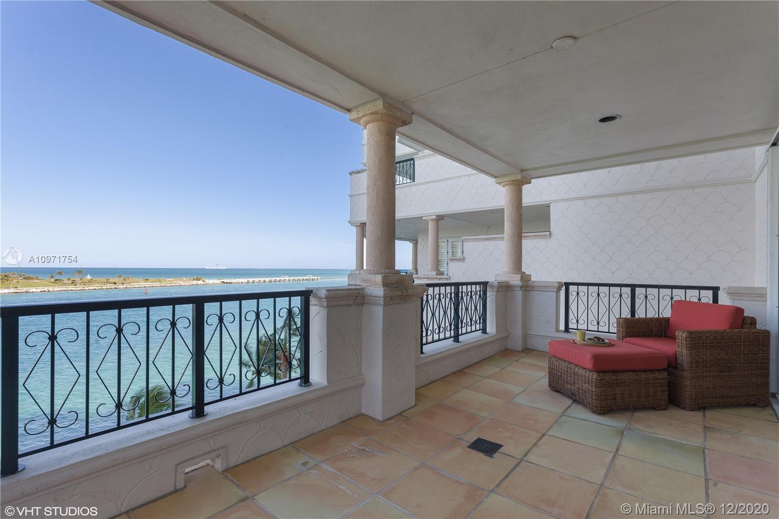 OCEANSIDE @ FISHER ISL CO - Residential