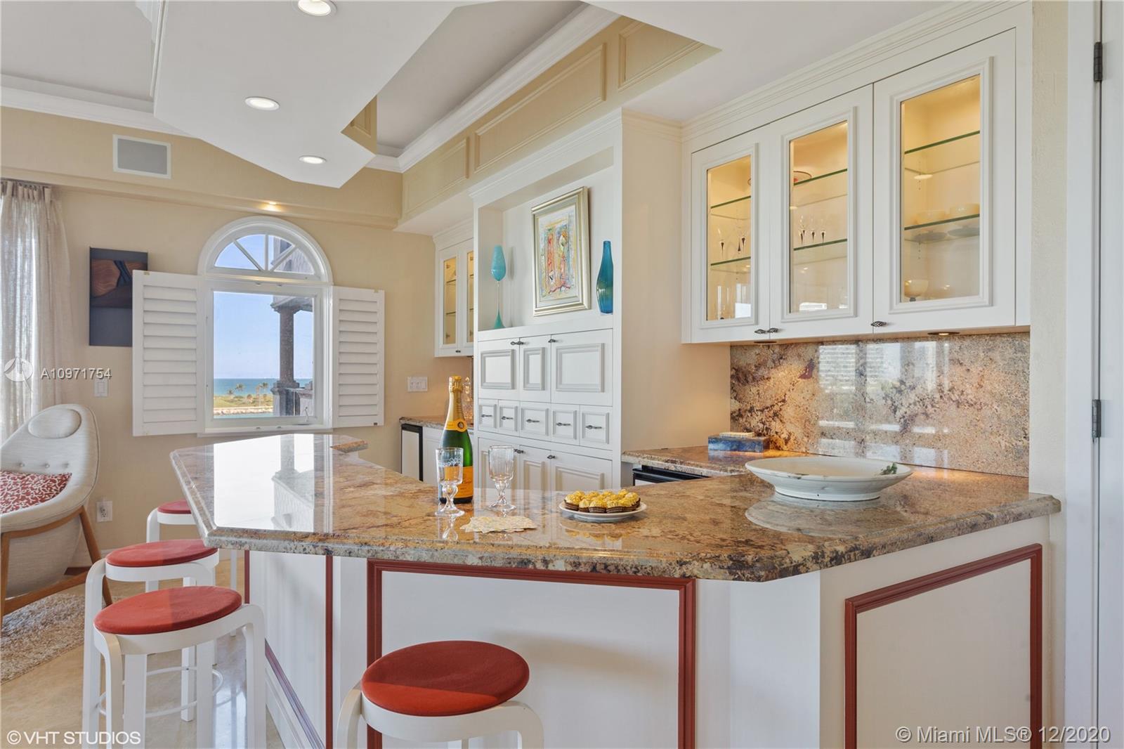 OCEANSIDE @ FISHER ISL CO - Residential