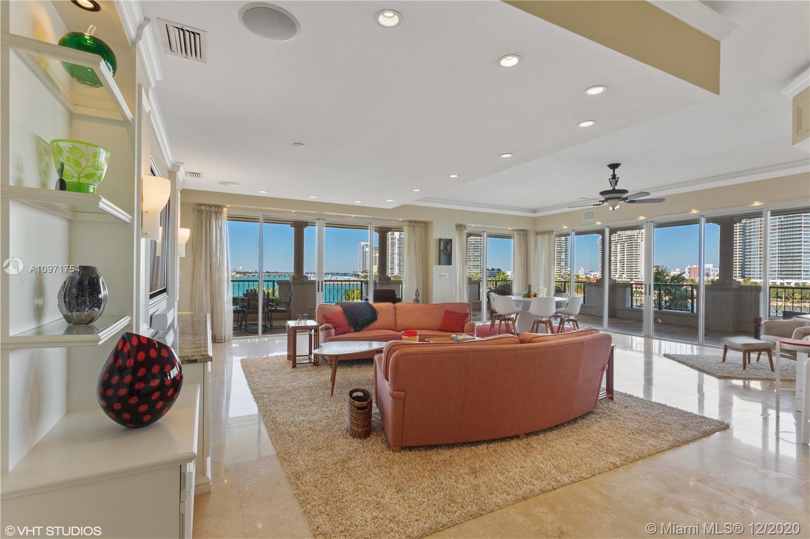 OCEANSIDE @ FISHER ISL CO - Residential