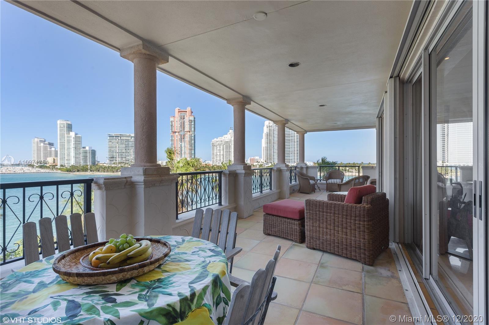 OCEANSIDE @ FISHER ISL CO - Residential