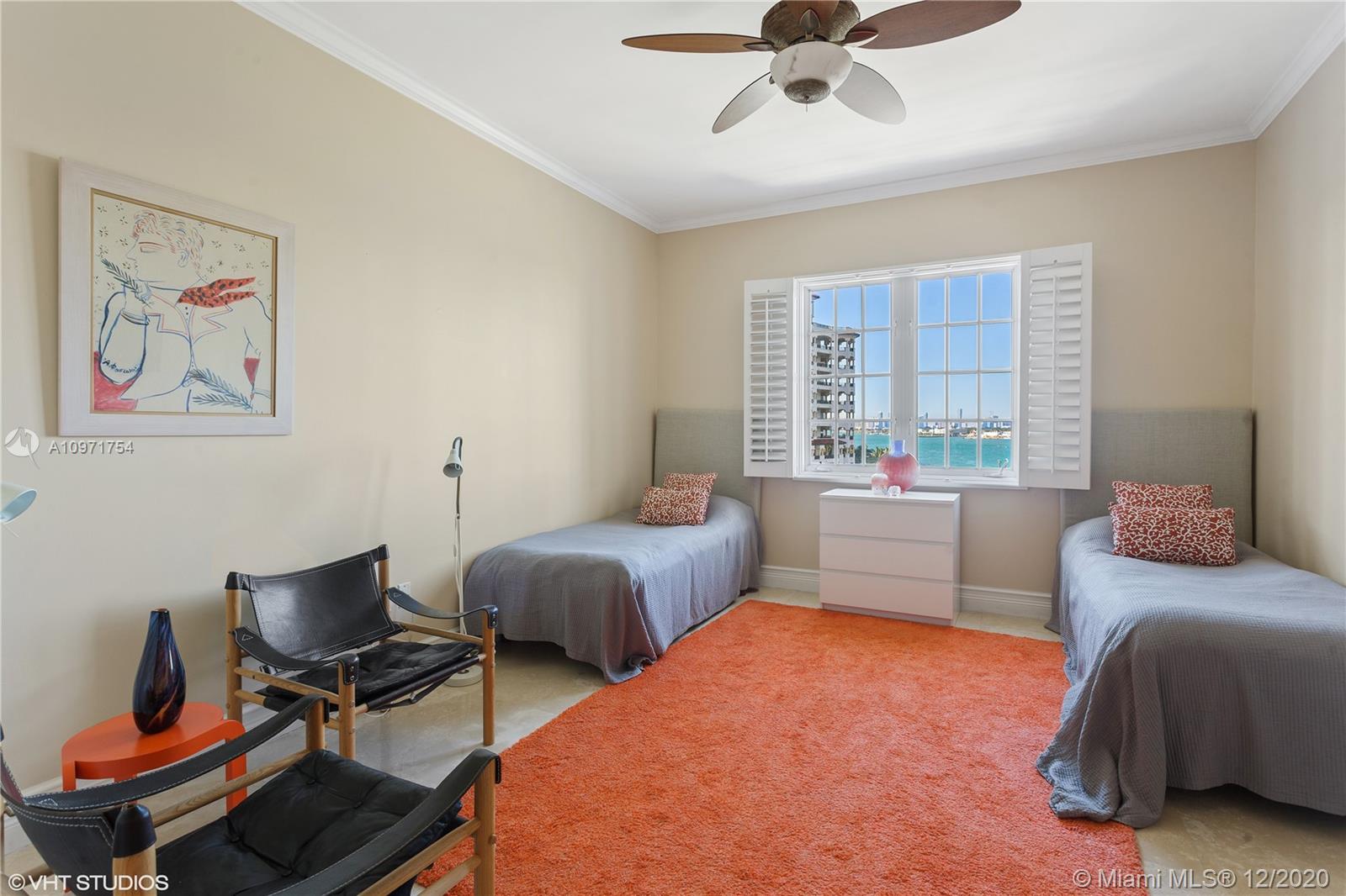 OCEANSIDE @ FISHER ISL CO - Residential