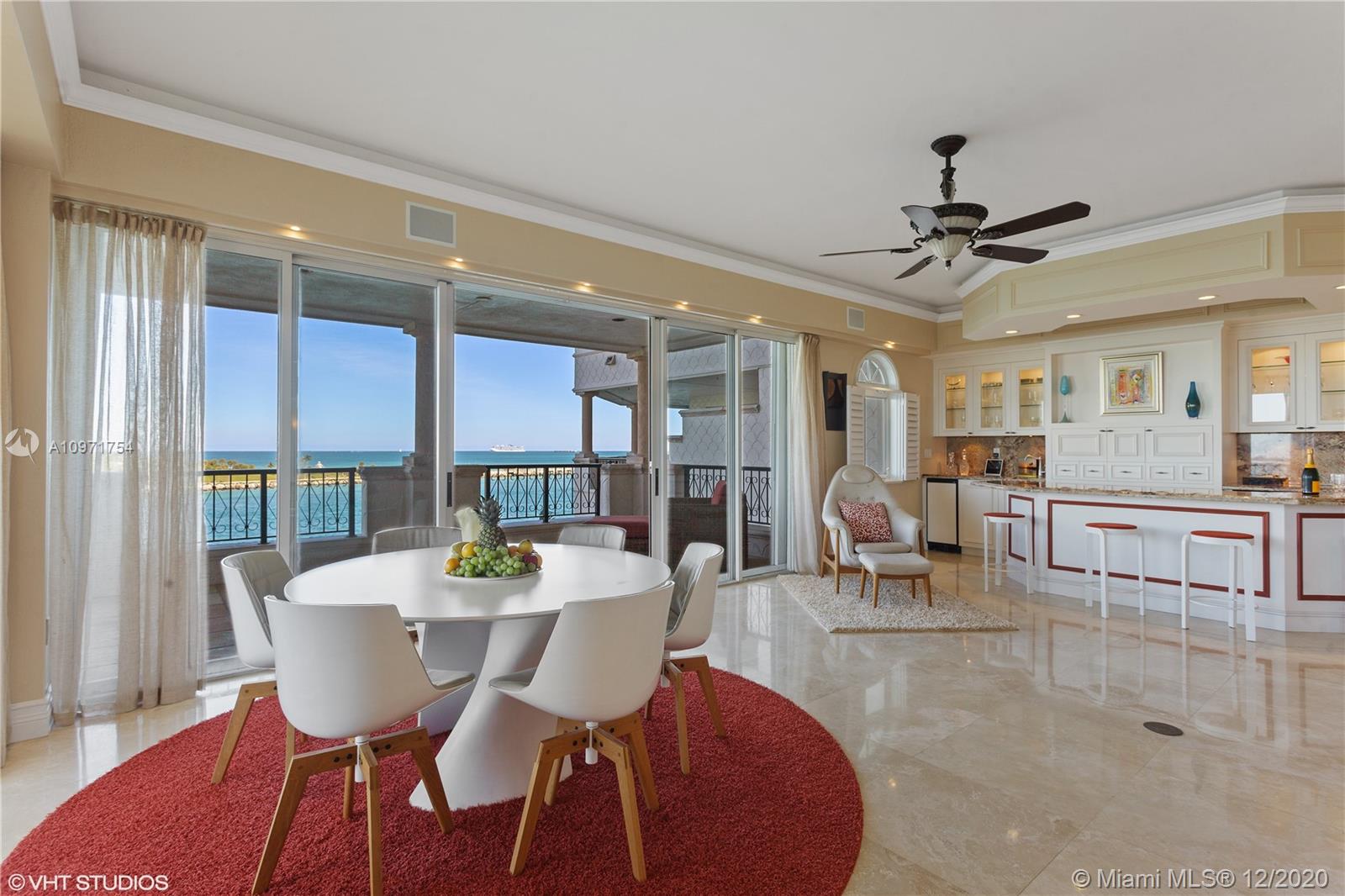 OCEANSIDE @ FISHER ISL CO - Residential