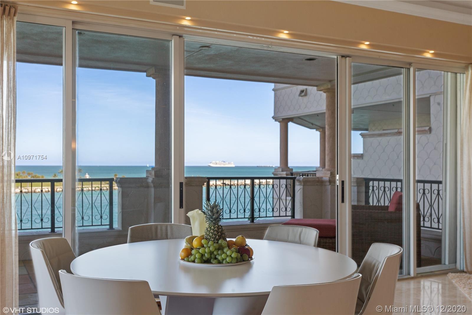 OCEANSIDE @ FISHER ISL CO - Residential