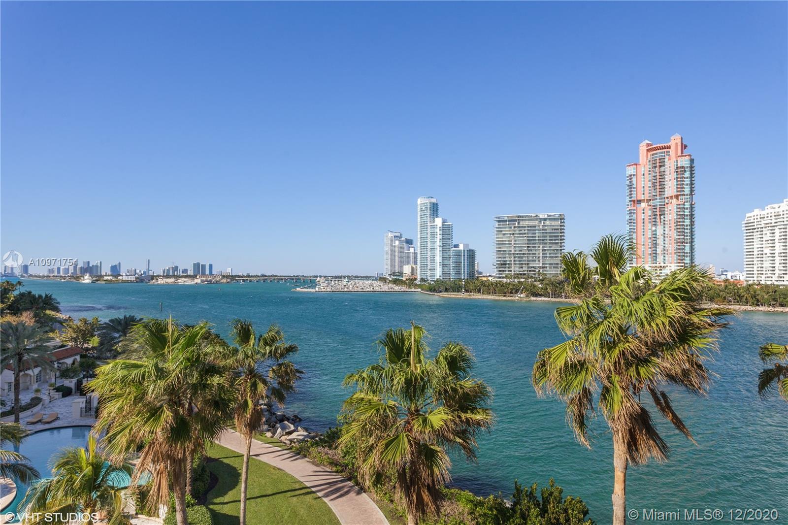 OCEANSIDE @ FISHER ISL CO - Residential