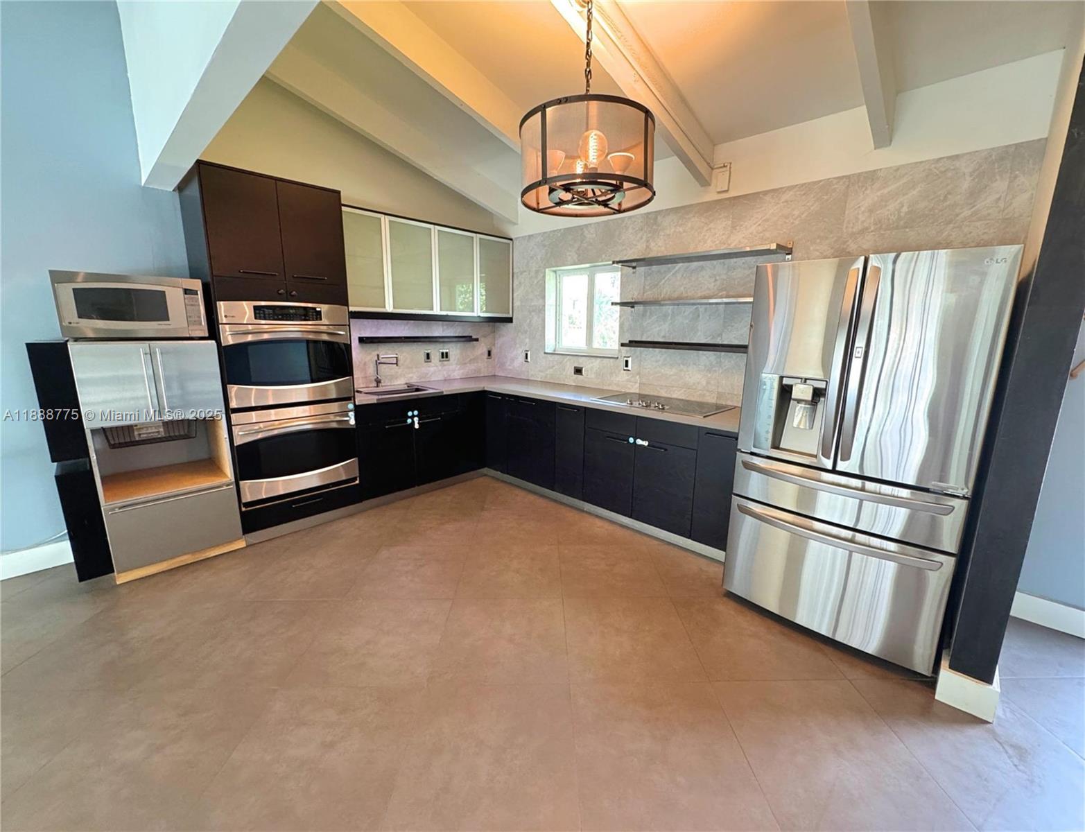 SOUTHRIDGE - Residential Lease