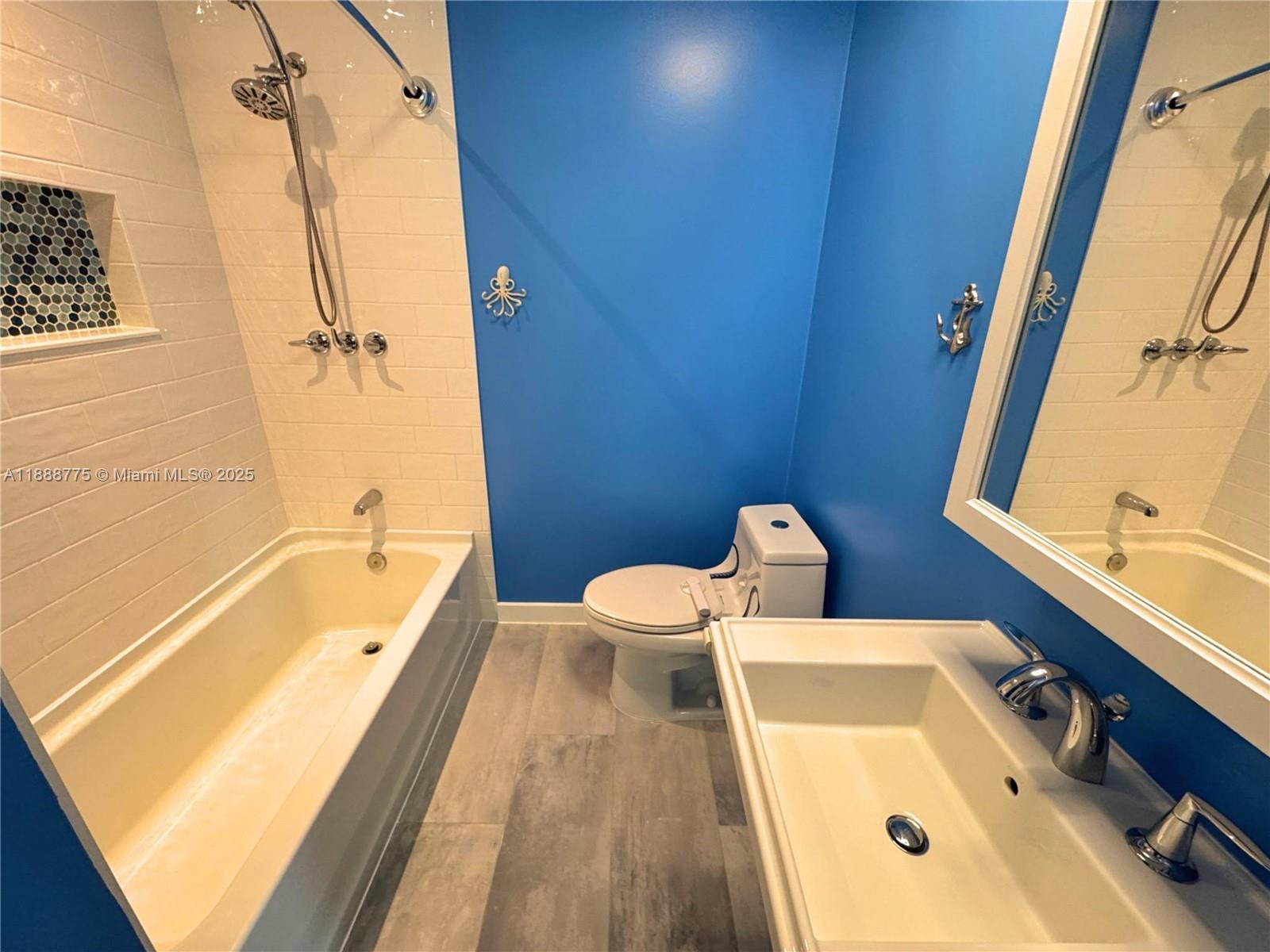 SOUTHRIDGE - Residential Lease