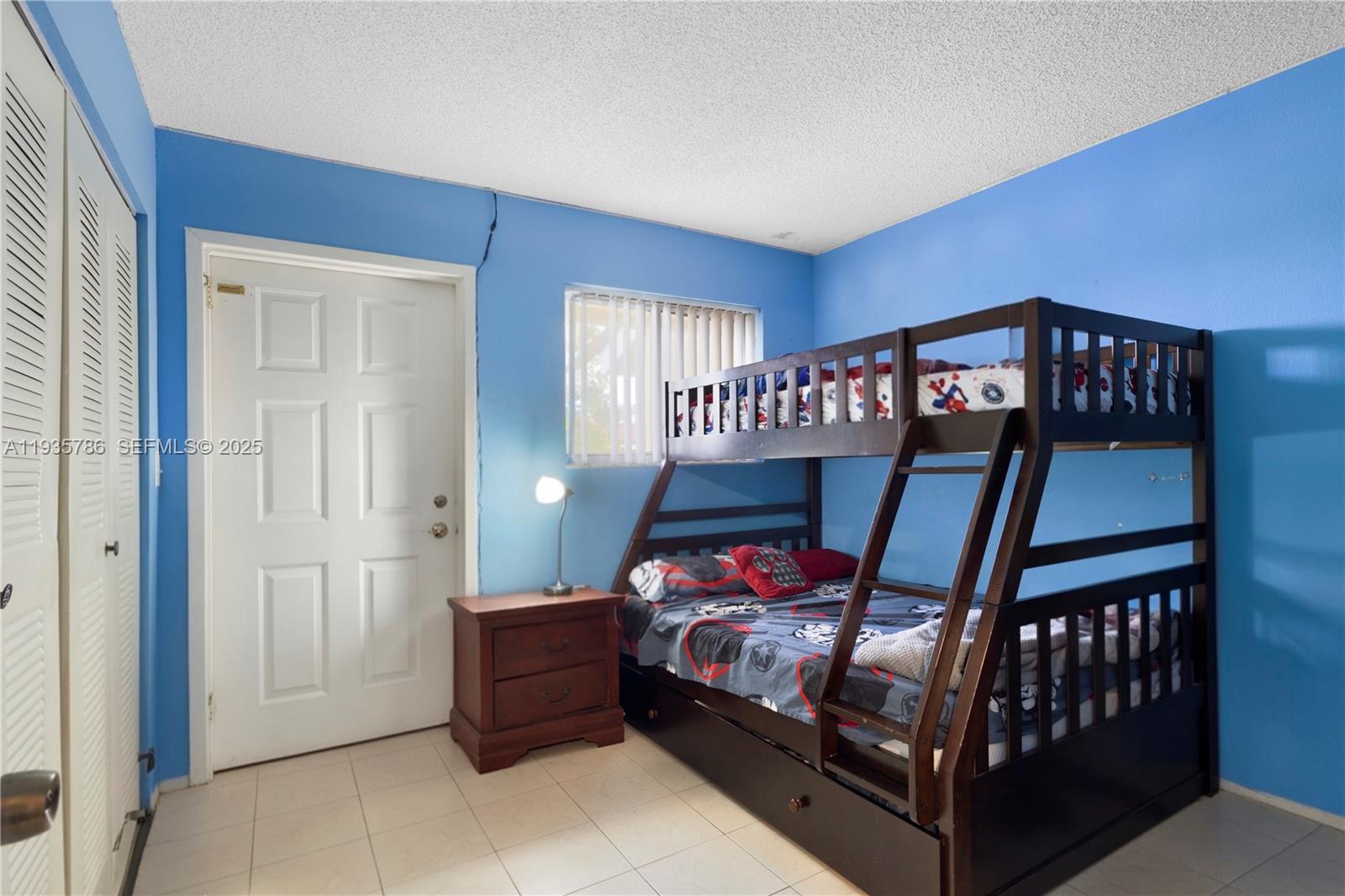 MIRA VILLAS CONDO - Residential