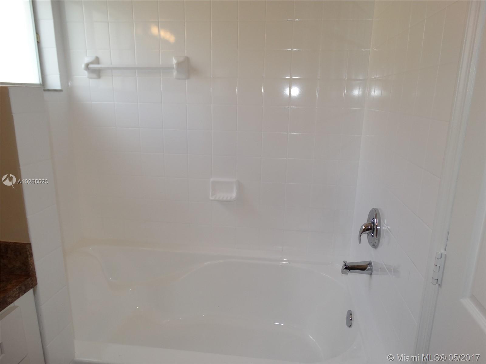 BISCAYNE DRIVE ESTATES - Residential