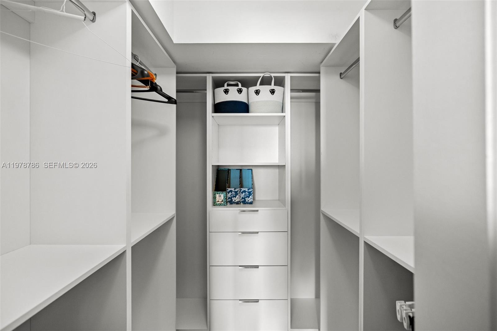 GOLDEN HORN SOUTH CONDO - Residential