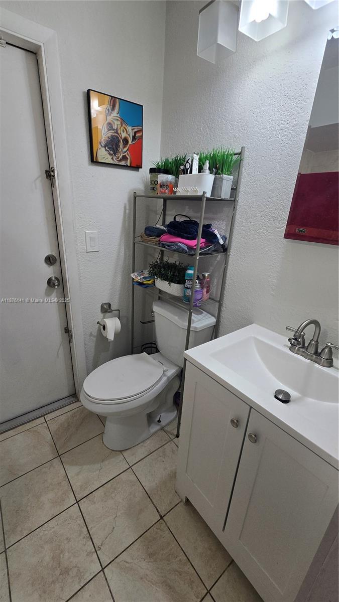 LAUREL HILL PARK - Residential Lease