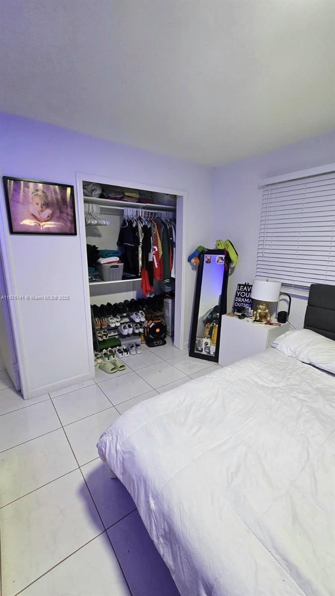 LAUREL HILL PARK - Residential Lease